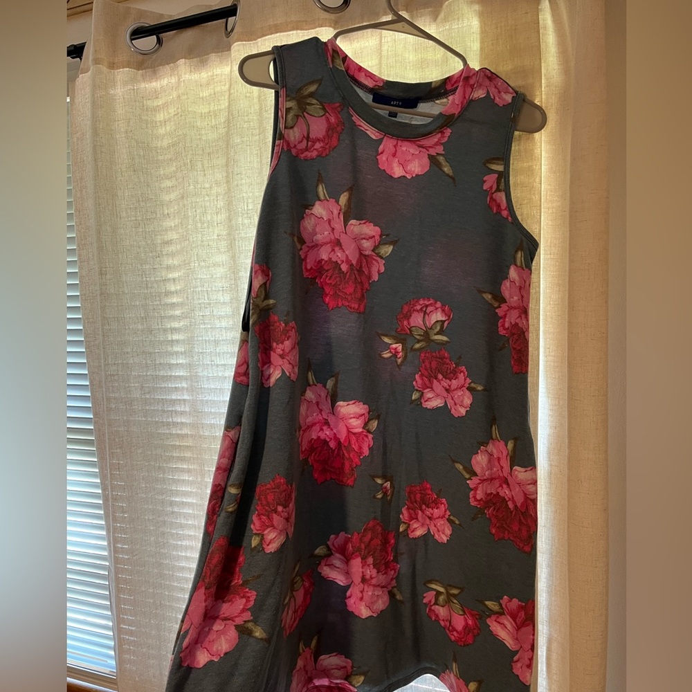 Tank top dress, blue with pink flowers size Medium